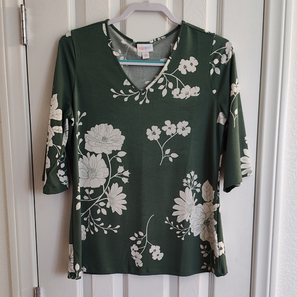 LuLaRoe Eden Green Floral Top Size Small
